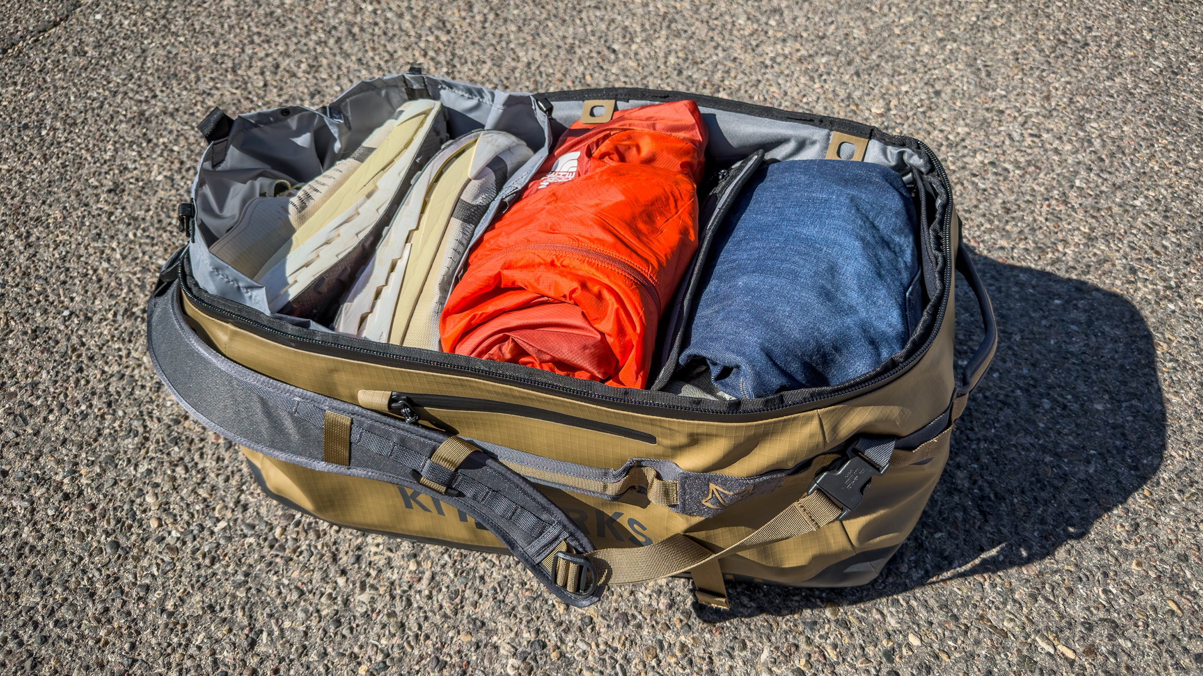 A Rugged, Soft-Sided Duffel That Actually Stays Organized