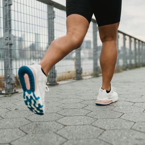 person-running-SQ
