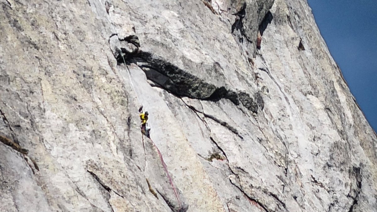 2 Men Tried to Bail in Wyoming's Cirque of the Towers. They Ended Up Staying the Night on Pingora Peak.