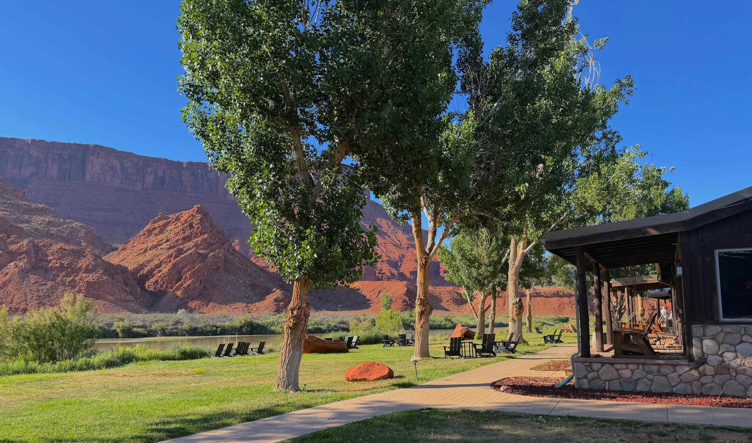 cabins by the river in moab