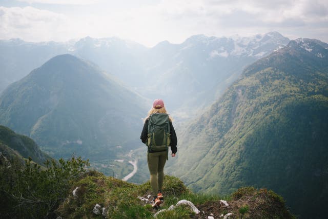 This Is What Happens to Your Body When You Go on a Hike