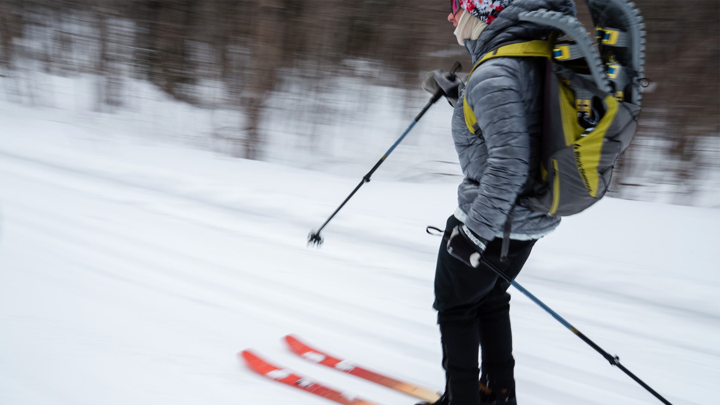 Cross country skiing with snowshoes