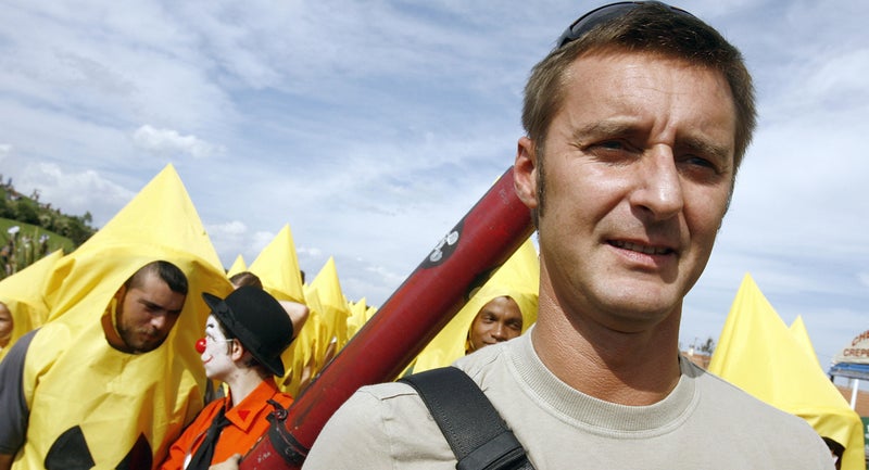 HORIZONTAL|GREENPEACE|ECOLOGY|D AGAINST|NUCLEAR WEAPON|ENVIRONMENT|DEMONSTRATOR