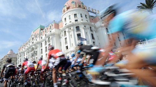 cycling photography race to the sun paris nice promenade des anglais