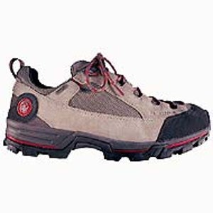 La Sportiva Venture XCR  -  Fast Hiking Shoes: Reveiws
