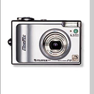 Fujifilm Finepix F10 - Digital Cameras: Reviews