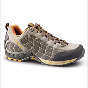 Patagonia Bushland – Hiking Shoe: Reviews