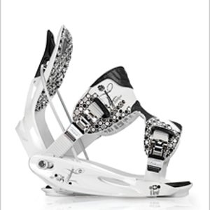 Flow Essence - Snowboard Binding: Reviews