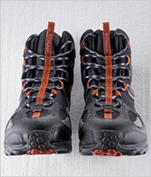 Columbia omni hotsell tech hiking boots