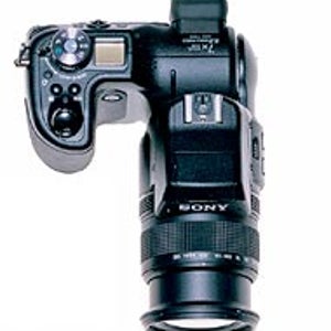 Sony DSC-F828  -  Digital Cameras: Reveiws