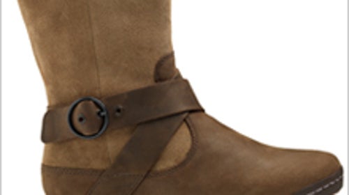 Simple Brrogue: Footwear Review