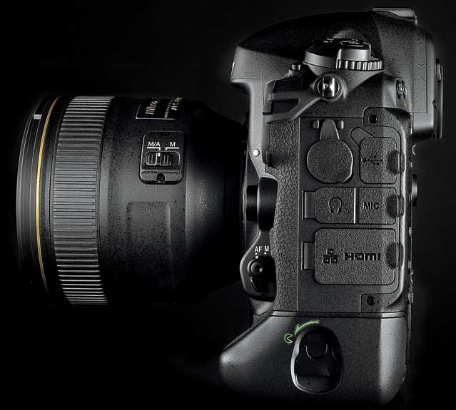 Nikon D4 Camera