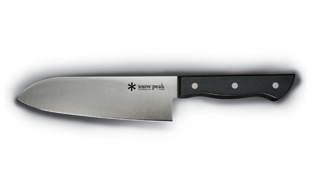 Snow Peak Chopping Board set outside holiday gift guide