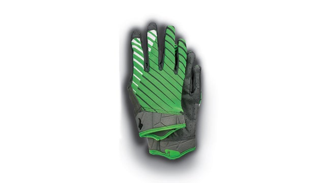 Specialized Lowdowns Gloves outside holiday gift guide