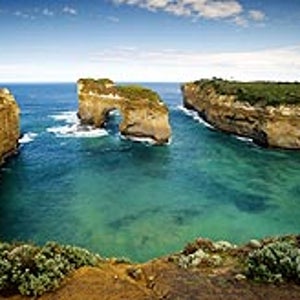 Aussie arch: waves and rock off Port Campbell, Australia