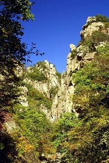 A cragged view of South Korea's Seoraksan National Park