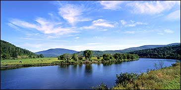 Exploring - or Through-Paddling - the Riverine AT