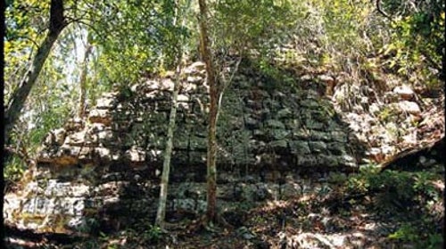 Housecleaning: Nakbé site being restored