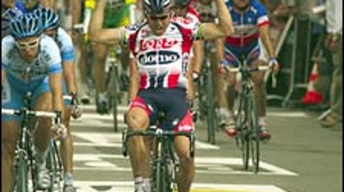 Tour de France News: McEwen Wins Stage 2