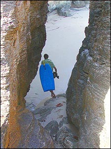 This way to solitude: Slipping through the cut to Smuggler's Beach