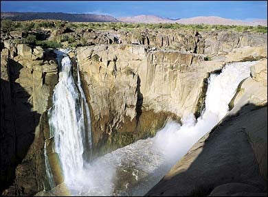 Niagara's South African cousin: Augrabies Waterfall