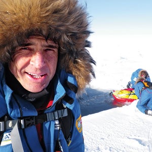 Farmer, in his Arctic garb, has averaged two marathons a day and raised more than $100,000 for the Red Cross