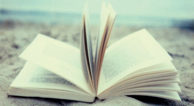 6 Hot Summer Reads for 2012