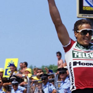 Davis Phinney racing for the 7-