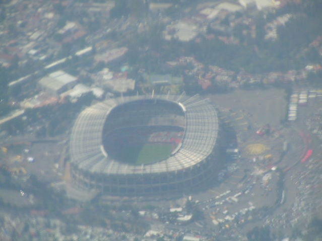 soccer U.S. Mexico altitude Estadio Azteca