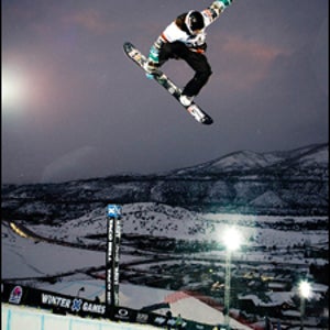Shaun White-Olympic Medalist, Snowboarder-X-Gamer, Men's Journal, February  2008 issue.: Shaun White-Olympic Medalist, Snowboarder-X-Gamer, Men's  Journal, February 2008 issue.: : Books