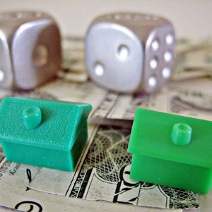 Monopoly houses