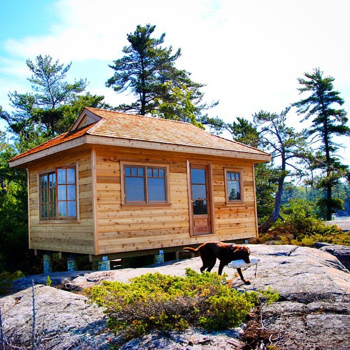 25 Tiny Cabins We Long For   Canada Summer Cabin 