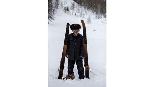 1 Person Anticipation Chapeau China Climatologie Climatology Color Photography Colour Couleur Day Ext�eur Exterior Hat Hiver Kazakhs Lunettes Mongols Neige Pensioner processed Retrait� Sin Kiang Ski Skiing Snow Spectacles Sports Trust Winter