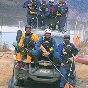 Clockwise from top left: Willie Kern, Lindgren, Knapp, Johnnie Kern, Fisher, Ellard, and Abbott before putting at the Pe