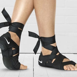 Nike Studio Wrap.