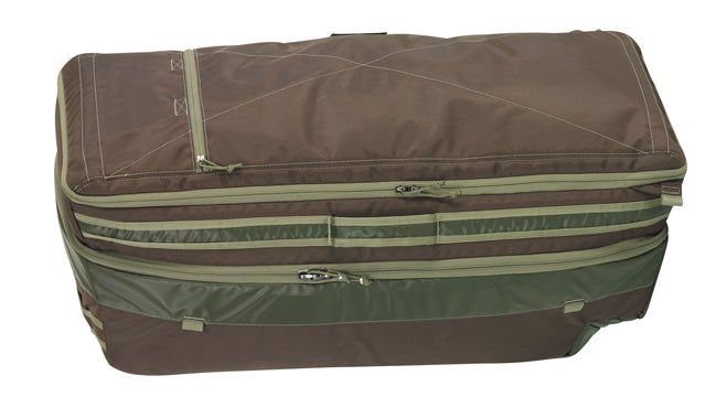 Kelty's Ascender Series: Luggage With an External Aluminum Frame