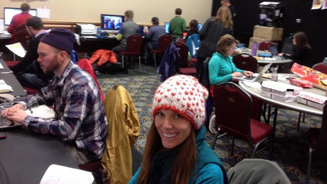 Inside the media room at OR—bloggers, editors, and writers hard at work.