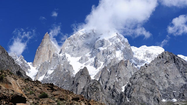 karakoram pakistan hiking mountain trips outside travel awards