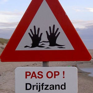 quicksand warning sign