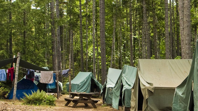 30-mile trek connects youth to pioneer past, teaches them they can