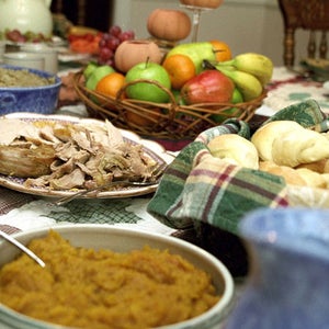 Photo showing some of the aspects of a traditional US Thanksgiving day dinner.