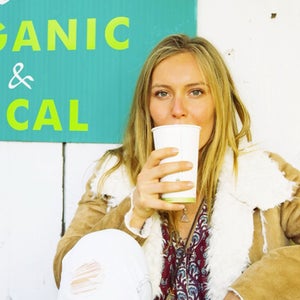 On March 14, Anderson posted this image on Instagram with the caption: “All natural, organic and local…Free Bird Café in South Lake Tahoe. Support your community, and local spots, especially the ones that put love and intention into what they’re creating!”