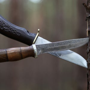 hunting knifes