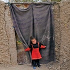 ϳԹ magazine May 2014 girl Kabul IDP camp dwelling young