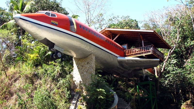 Ladies and Gentlemen, Welcome Aboard Hotel Costa Verde's Converted Boeing  727 - Outside Online