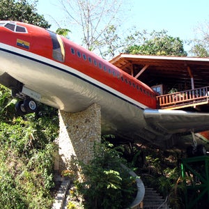 Hotel Costa Verde's refurbished Boeing 727 in all its glory.