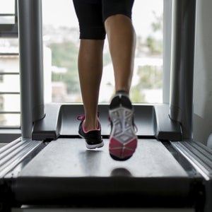 OutsideOnline run treadmill view green exercise outside