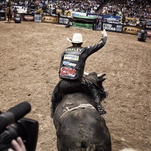 PBR Bulls OutsideOnline Fitness Will Grant Buck
