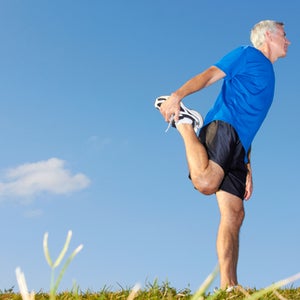 OutsideOnline endurance training 40+ forty somethings plus after 50s 40s 60s 70s runner pre-run stretch man older