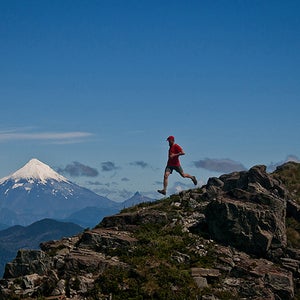 OutsideOnline train prepare high-altitude elevation race body heart rate oxygen level blood high altitude mountain run training runner prep how to